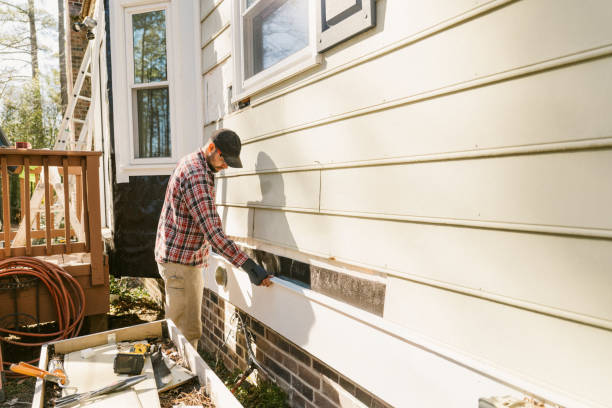 Trusted Siding Repair service in College Park, GA - Creative Siding
